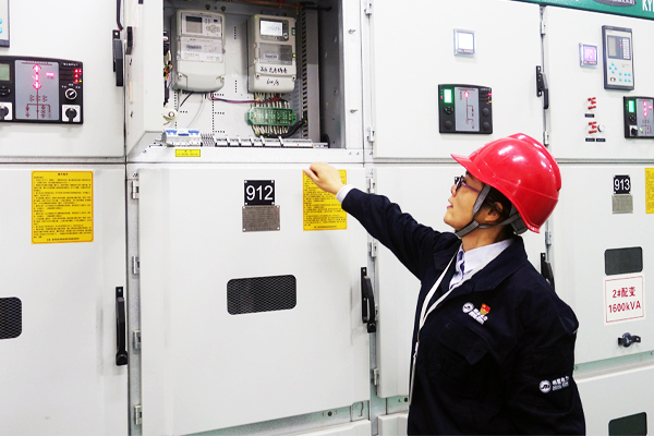 How Medium Voltage Switchgear Works in Power Distribution Systems How Medium Voltage Switchgear Works in Power Distribution Systems